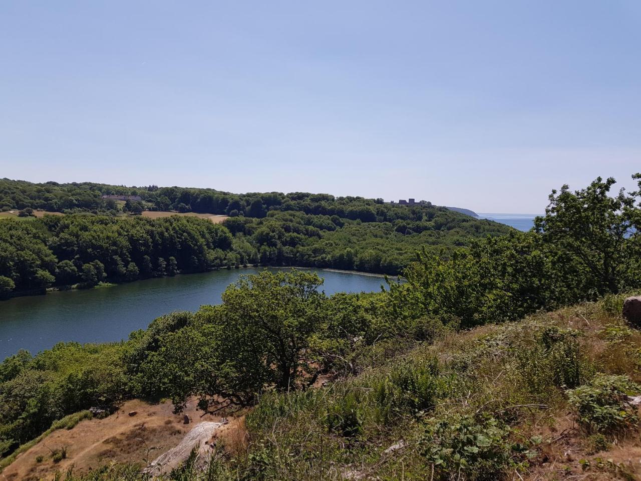 Hotel Sandvig Havn Аллинге Экстерьер фото