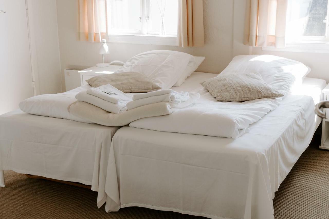 Hotel Sandvig Havn Аллинге Экстерьер фото