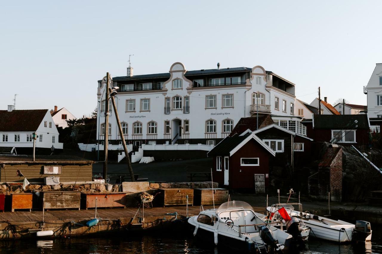 Hotel Sandvig Havn Аллинге Экстерьер фото