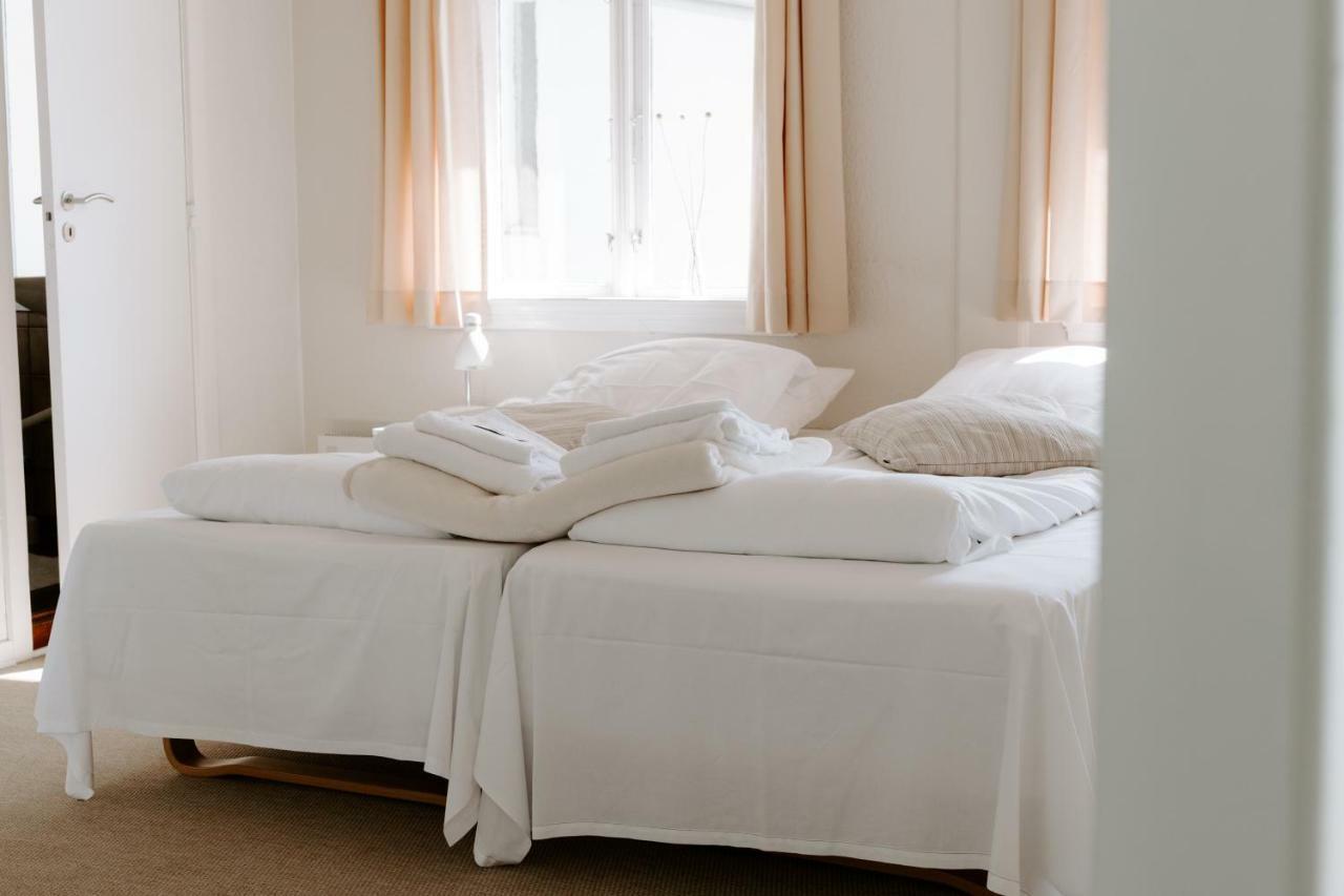 Hotel Sandvig Havn Аллинге Экстерьер фото